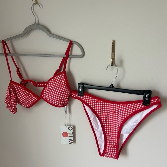Viral WILO Cherry Red Gingham Bikini Set with scrunchie - Picture 1 of 10